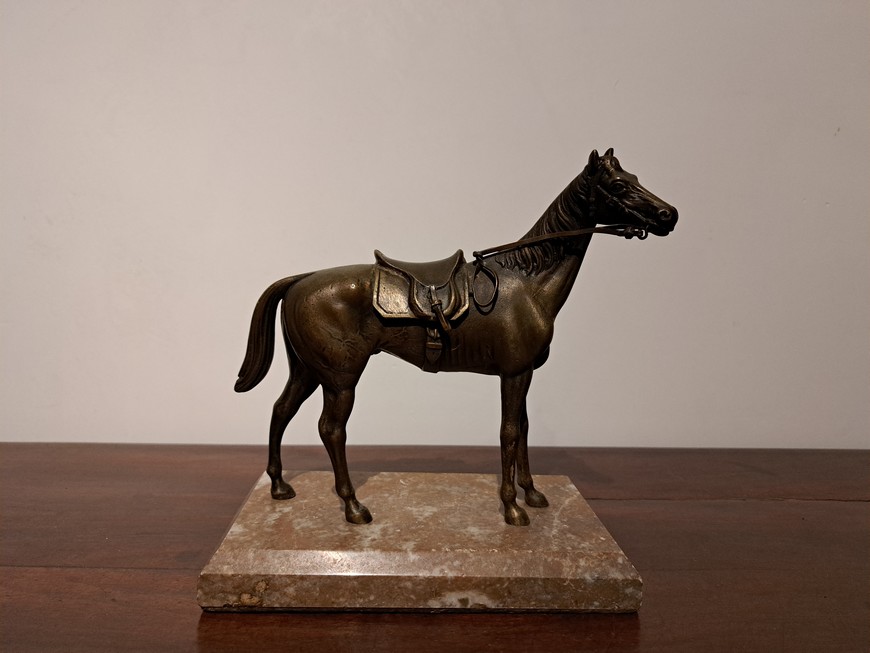 Antiek-bronzen-beeld-paard-Het-Wagenwiel-Antiek-1