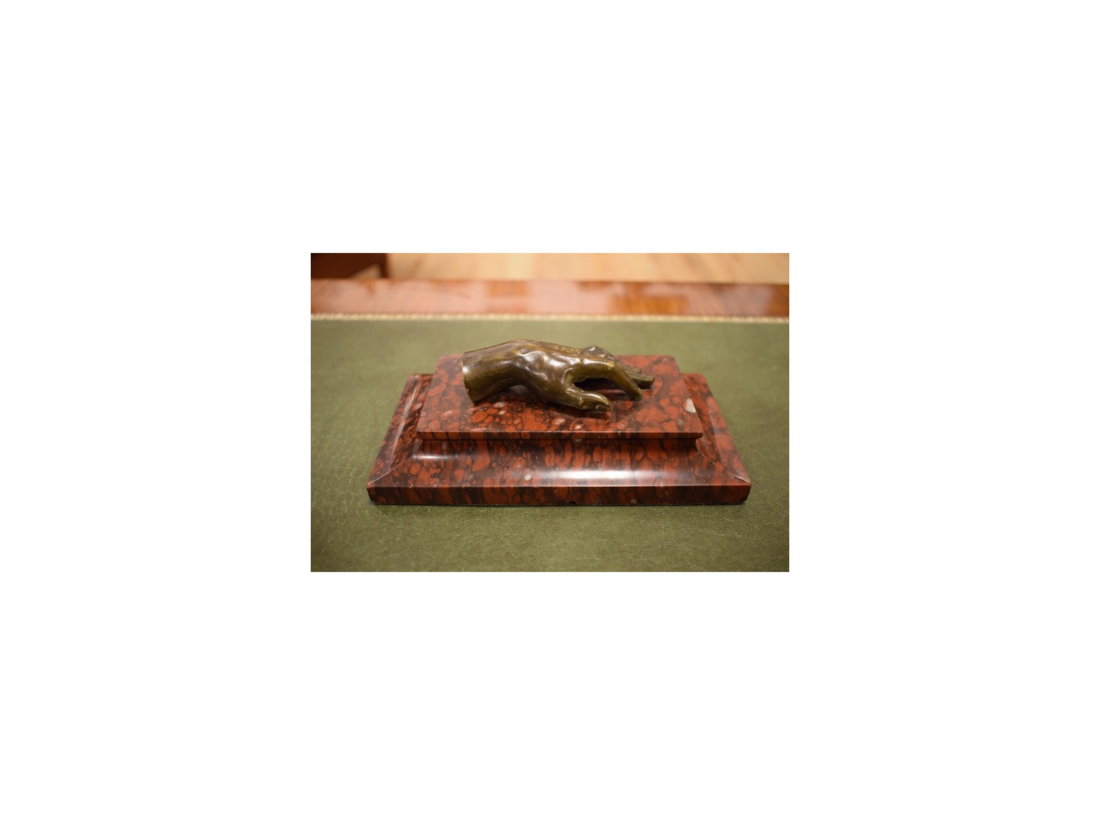 Antiek-pressepapier-brons-op-marmer-Frankrijk-eind-19e-eeuw-Het-Wagenwiel-Antiek-1a