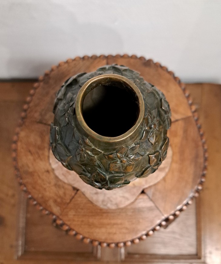 Antieke-vaas-brons-Frankrijk-eind-19e-eeuw-Het-Wagenwiel-Antiek-5