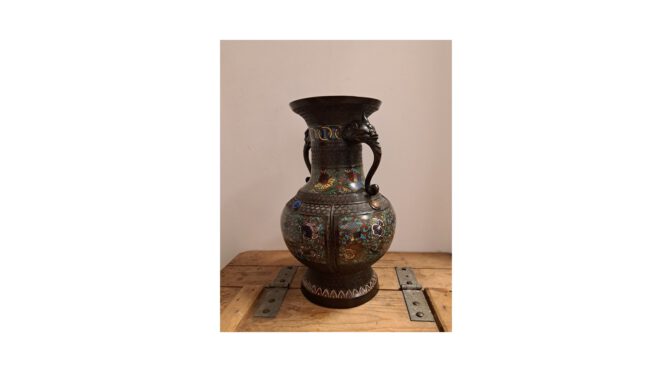 Antieke bronzen cloisonné vaas, China, 19e eeuw.