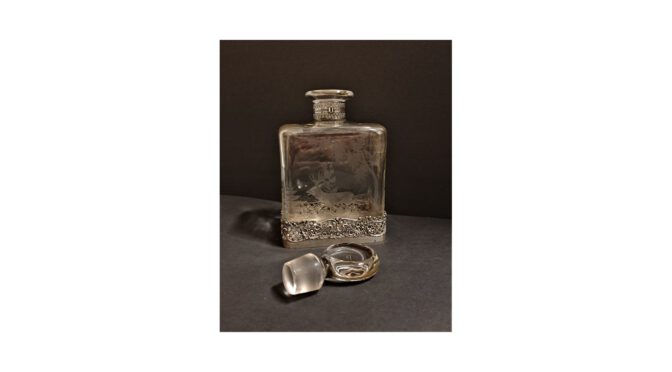 Antieke-whisky-karaf-kristal-en-zilver-1ste-helft-20e-eeuw-Het-Wagenwiel-Antiek-1a