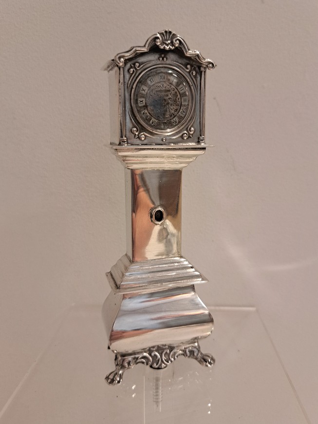 Miniatuur-staande-klok-zilver-H.-Hooijkaas-Schoonhoven-jaar-1972-Het-Wagenwiel-Antiek-2