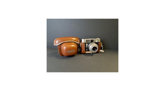 Fotocamera-Voigtlander-Vito-CL-1961-1967-HDIV525.06-Het-Wagenwiel-Antiek-2a