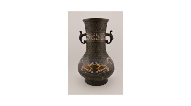 Antieke cloisonné vaas, brons, China, 19e eeuw.