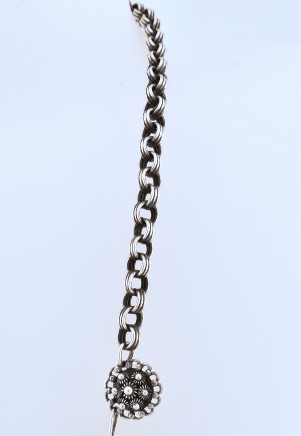 Antiek-collier-Zeeuwse-knoop-zilver-ca-1900-1920-Het-Wagenwiel-Antiek-4