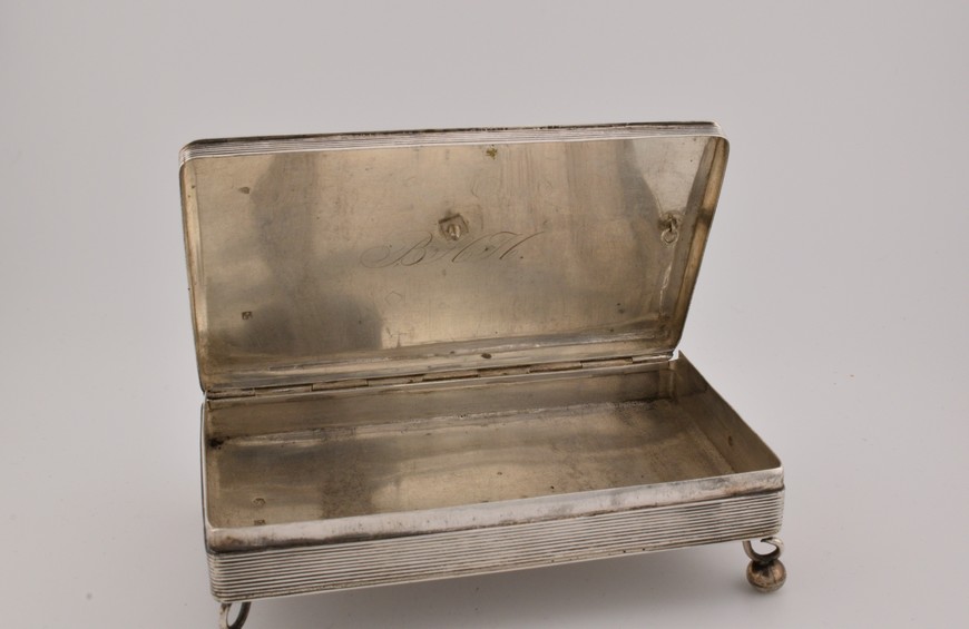 Antieke-tabaksdoos-zilver-mt-Antonie-Keur-Groningen-jaar-1830-HZG939-Het-Wagenwiel-Antiek-4