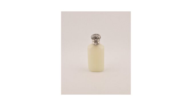 Antiek parfumflesje, kristal met zilver, Birmingham, jaar 1903.
