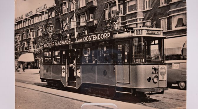 K1 – Ansichtkaart, Mathenesserplein te Rotterdam, RET 432 tram, 1957