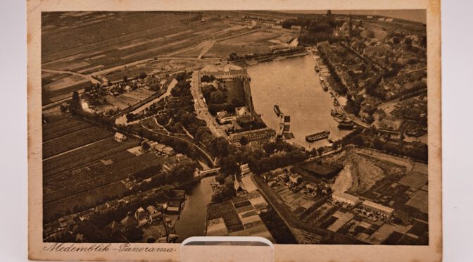 K6 – Ansichtkaart, Medemblik, Noord Holland, panorama, 1928