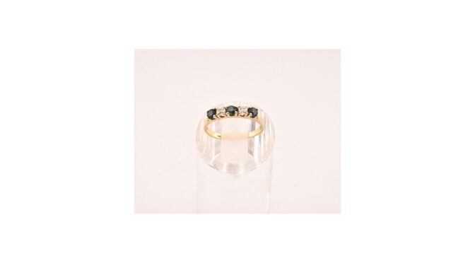 Rij-ring 14k goud met diamant en saffier.