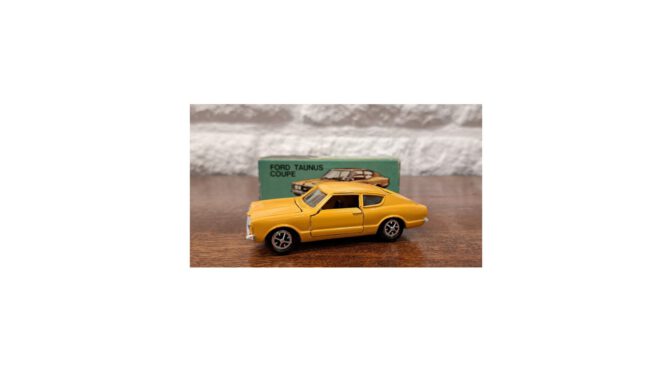 Speelgoedauto Ford Taunus Coupe, Gama Mini, 1:43.