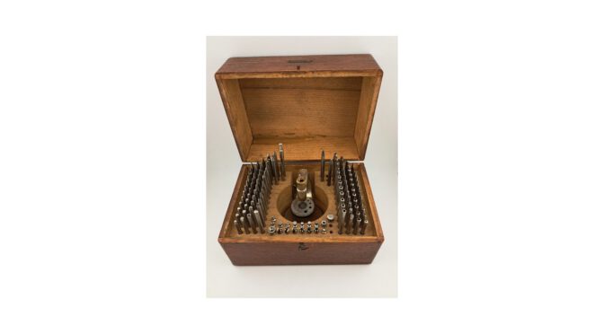 Antieke “staking set”, horlogemakersgereedschap, G. Boley, Esslingen, Duitsland, ca. 1900.
