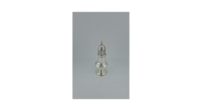 Antieke zoutstrooier, zilver, mt; Jabez Daniell, Londen, jaar 1754.