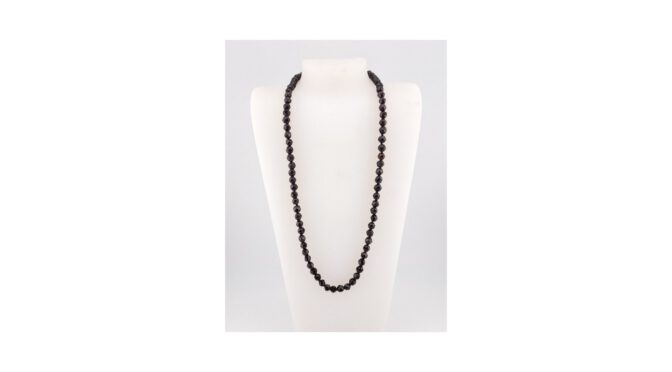 Granaten ketting met 14k gouden slot.