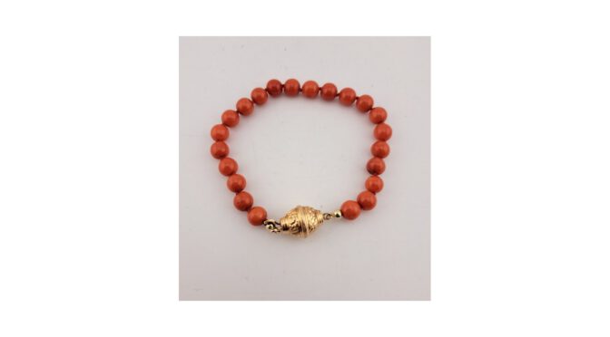 Armband met bloedkoraal en 14k gouden slot (HS1540) - Het Wagenwiel Antiek (3a)