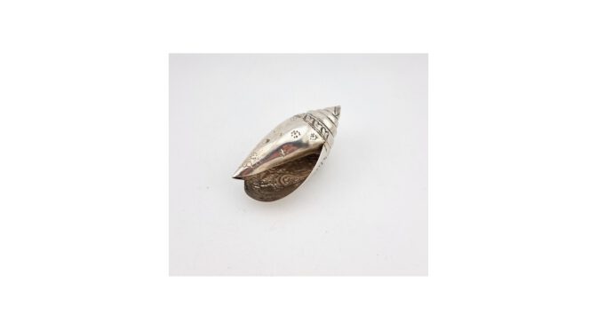 Schelpje, 1ste gehalte zilver, 20e eeuw (HZG1528.21) - Het Wagenwiel Antiek (1a)