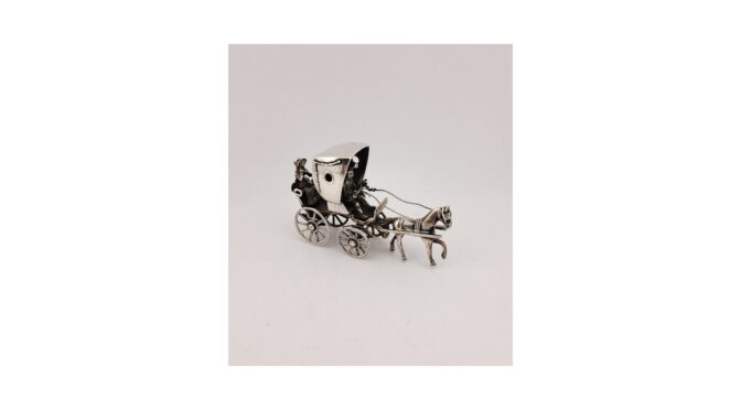 Paardenkoets, miniatuur zilver, 20e eeuw.