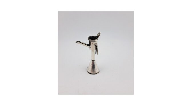 Snotneus, miniatuur zilver, van Kempen, 20e eeuw.