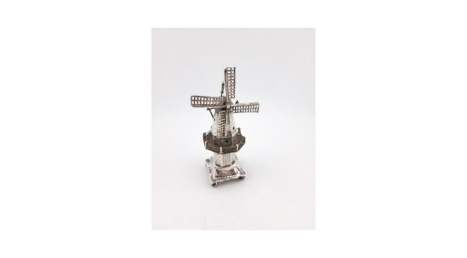 Stellingsmolen, miniatuur zilver, mt: J. Verhoogt, Hoorn, 1894-1936.