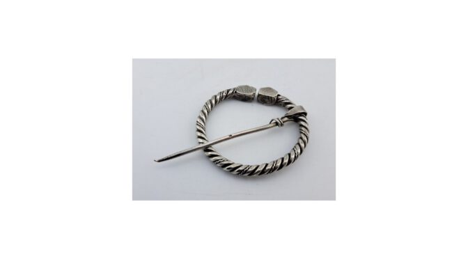 Antieke fibula, zilver, 19e eeuw (HS1562) - Het Wagenwiel Antiek (1a)