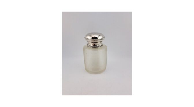 Antieke theebus, Fries draadglas met zilveren dop, mt; A. Fontani, Amsterdam, 1894-1921 (HGL481) - Het Wagenwiel Antiek (1a)