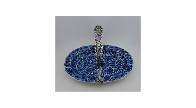 Antiek dienschaaltje, porselein met zilver, Makkum, 1910 (HA937) - Het Wagenwiel Antiek (1a)