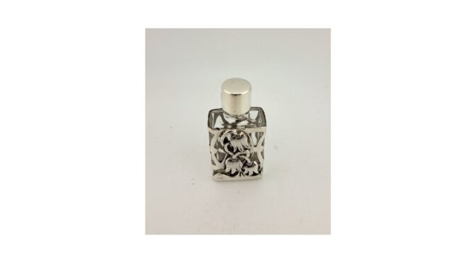 Parfumflesje met zilver montuur, 20e eeuw (HZG1669.01) - Het Wagenwiel Antiek (1a)