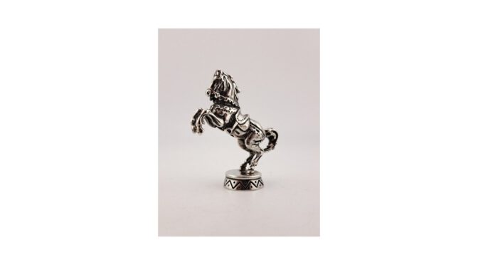 Miniatuur paard, 1e gehalte zilver, 20e eeuw.