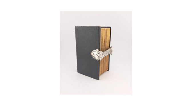 Antieke Bijbel met zilver slot, mt; Willem Bessem, Zutphen, 1812-1817.