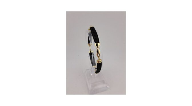 Armband, 14k goud met olifantenhaar.