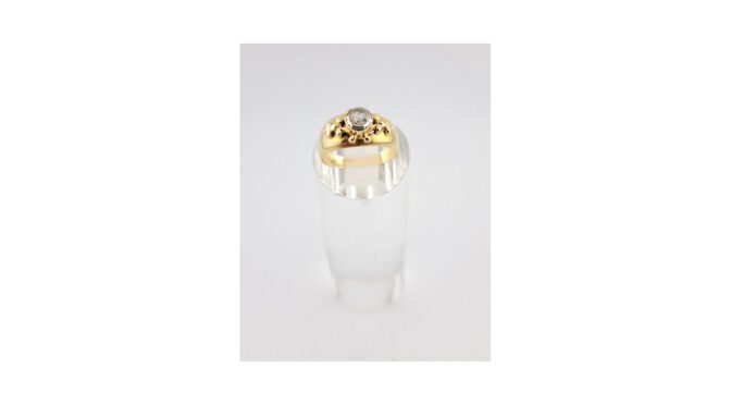 Antieke ring, 14k goud met roosdiamant, Hollands.