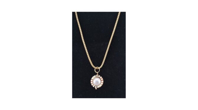 Hanger, 18k goud met parel.