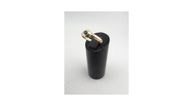 Ring, 14k goud met saffier (HS1866) - Het Wagenwiel Antiek (1a)