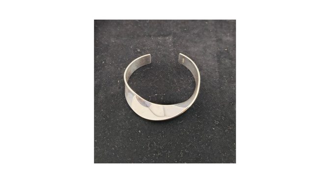 Armband, zilver, mt; Elis Hallberg, Stockholm, jaar 1948 (HS1864.04) - Het Wagenwiel Antiek (1a)