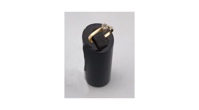 Ring, 14k goud met zirkonia.
