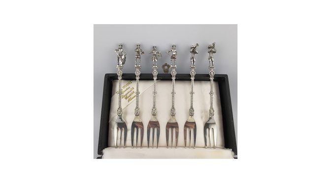 6 gebaksvorkjes, zilver, Gebr. van Niekerk, Schoonhoven, ca.1970 (HZG1648) - Het Wagenwiel Antiek (2a)