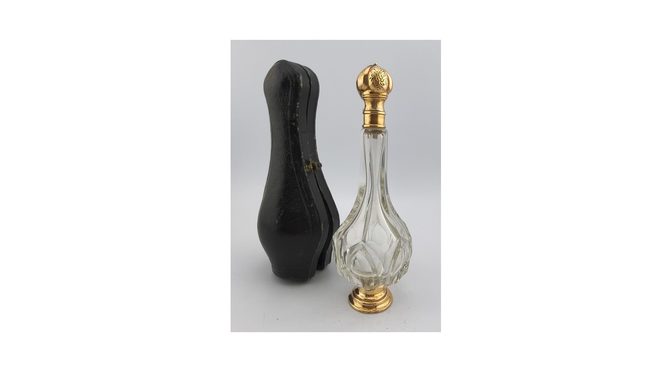 Antiek parfumflesje, kristal met 14k goud, ca.1880 (HZG1729) - Het Wagenwiel Antiek (3a)