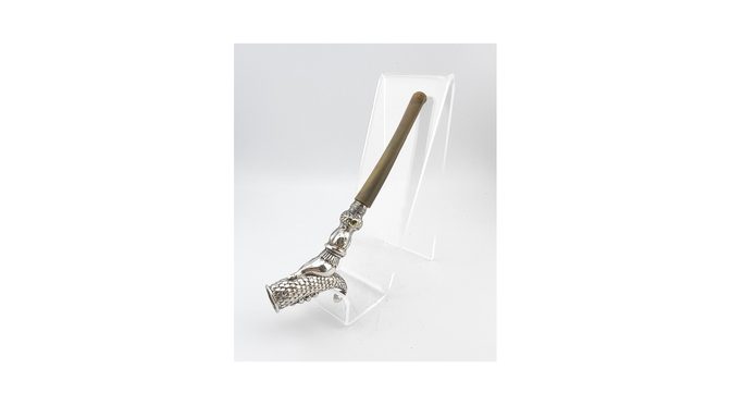 Antiek sigarettenpijpje, zilver, Hoorn des Overvloeds; Reitsma, Sneek, ca.1850.