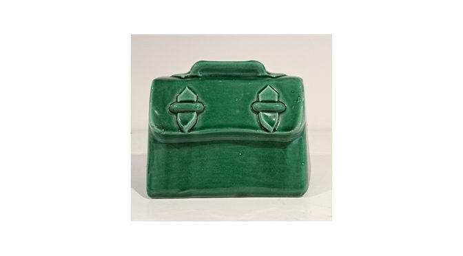 Spaarpot Schooltas, aardewerk, Frankrijk, ca.1950-1960.
